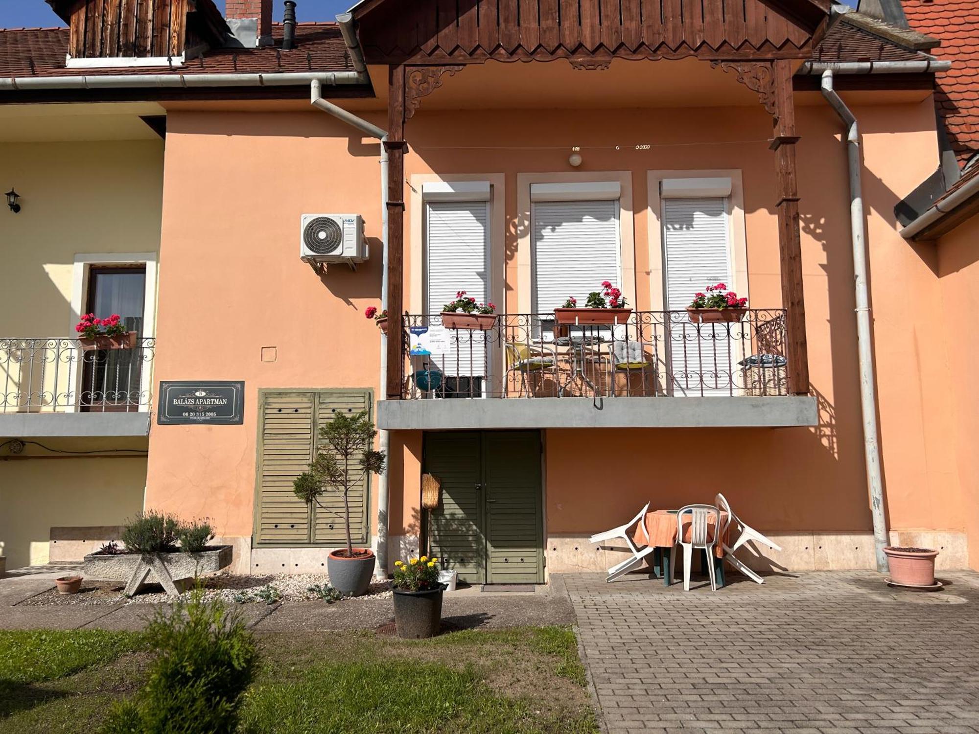 Balàzs Apartman Eger Chambre photo